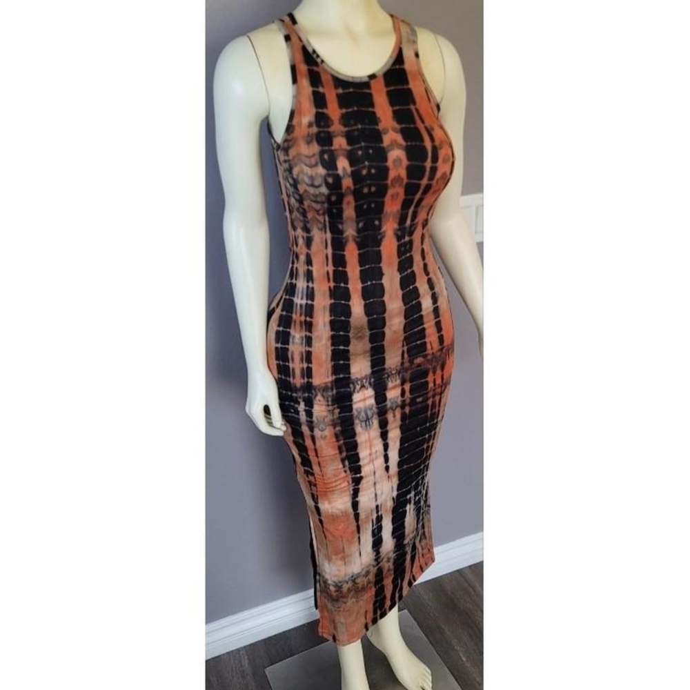 Tie-Dye Sleeveless Maxi Dress